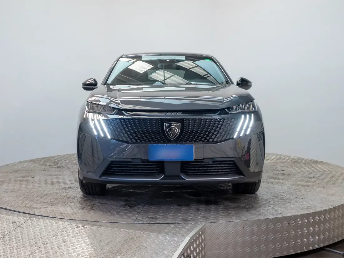 Peugeot 3008 3008 1.2 Allure Pack Puretech 130 At año 2026