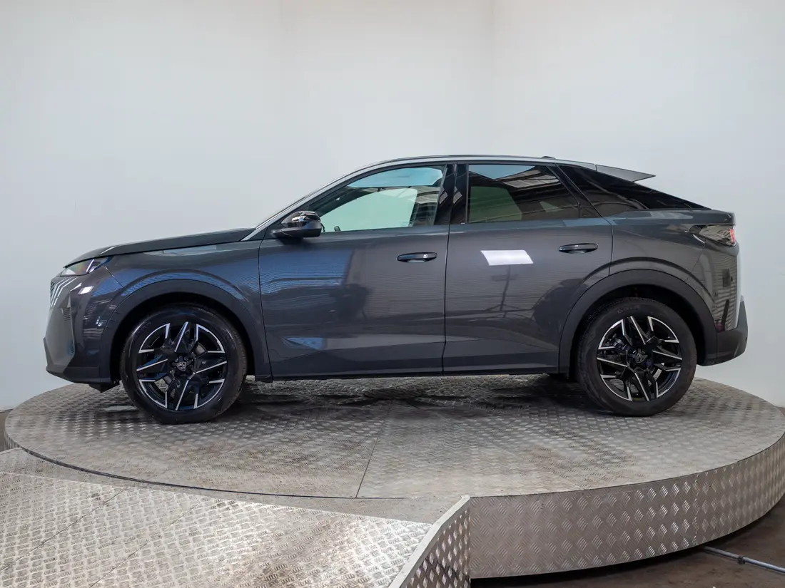 Peugeot 3008 3008 1.2 Allure Pack Puretech 130 At año 2026