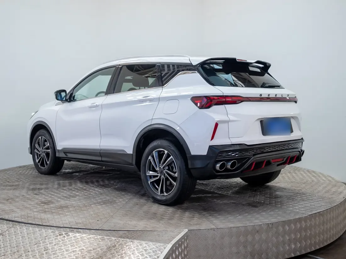 Geely Coolray 1.5 Comfort 7dct At año 2024