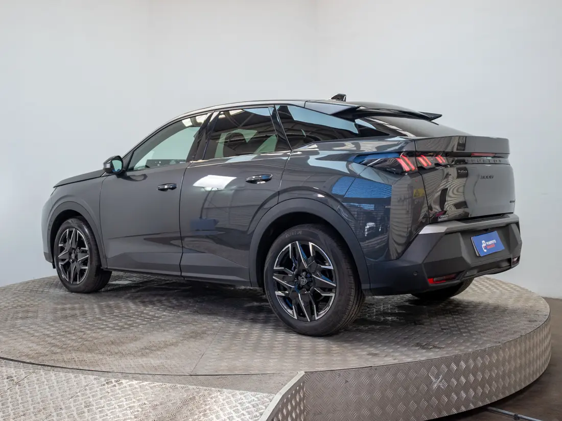 Peugeot 3008 3008 1.2 Allure Pack Puretech 130 At año 2026