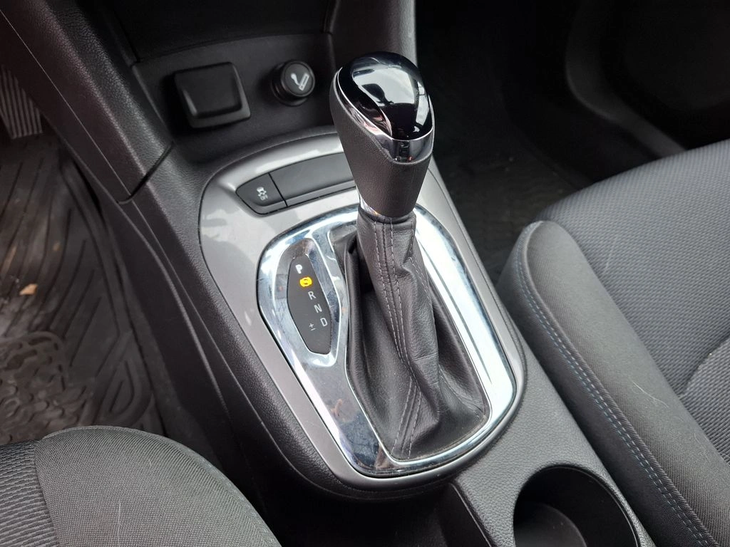 Chevrolet Cruze 1.4 Lt 4x2 Hb At 5p año 2018