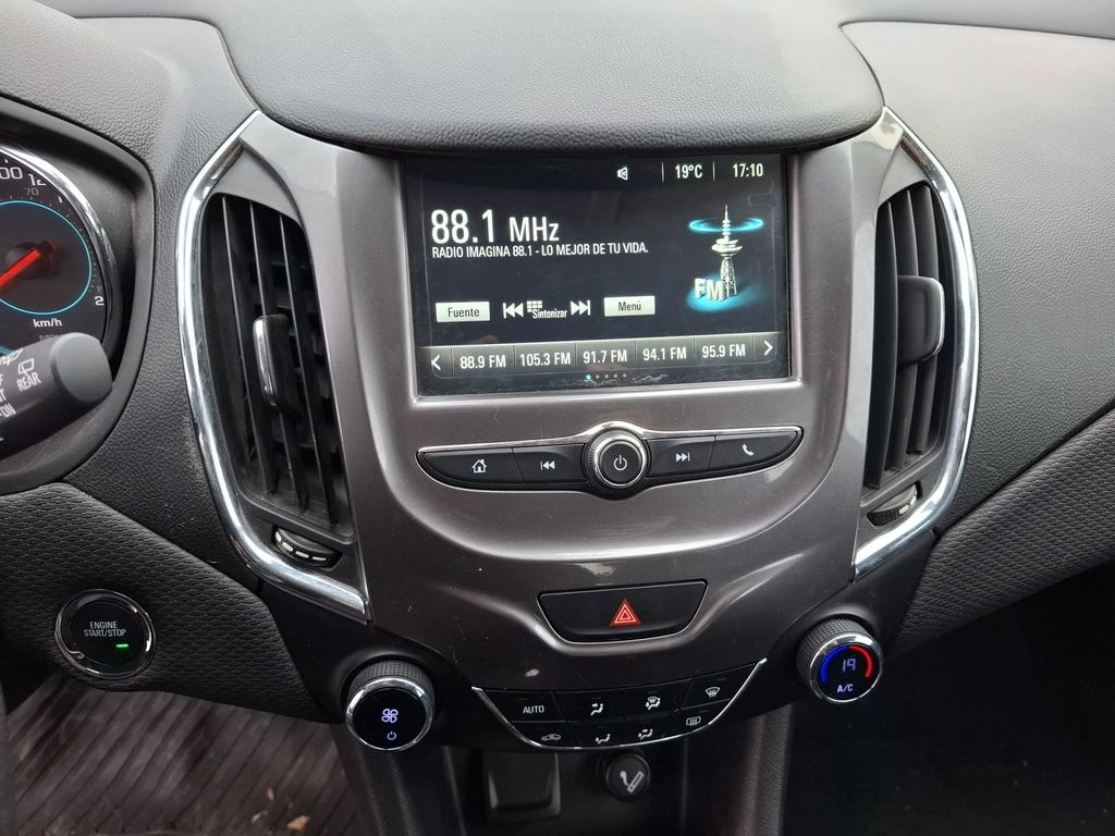 Chevrolet Cruze 1.4 Lt 4x2 Hb At 5p año 2018