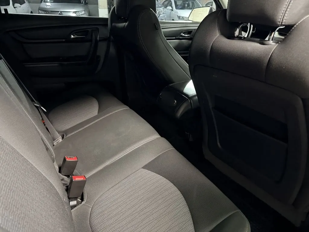 Chevrolet Traverse Lt año 2015