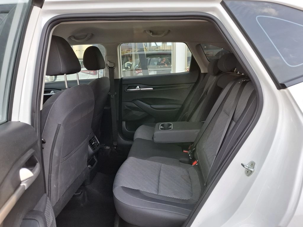 Kia Seltos 1.6 Ex 4x2 6mt 5p año 2023