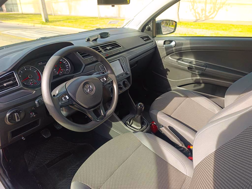 Volkswagen Saveiro 1.6 año 2022