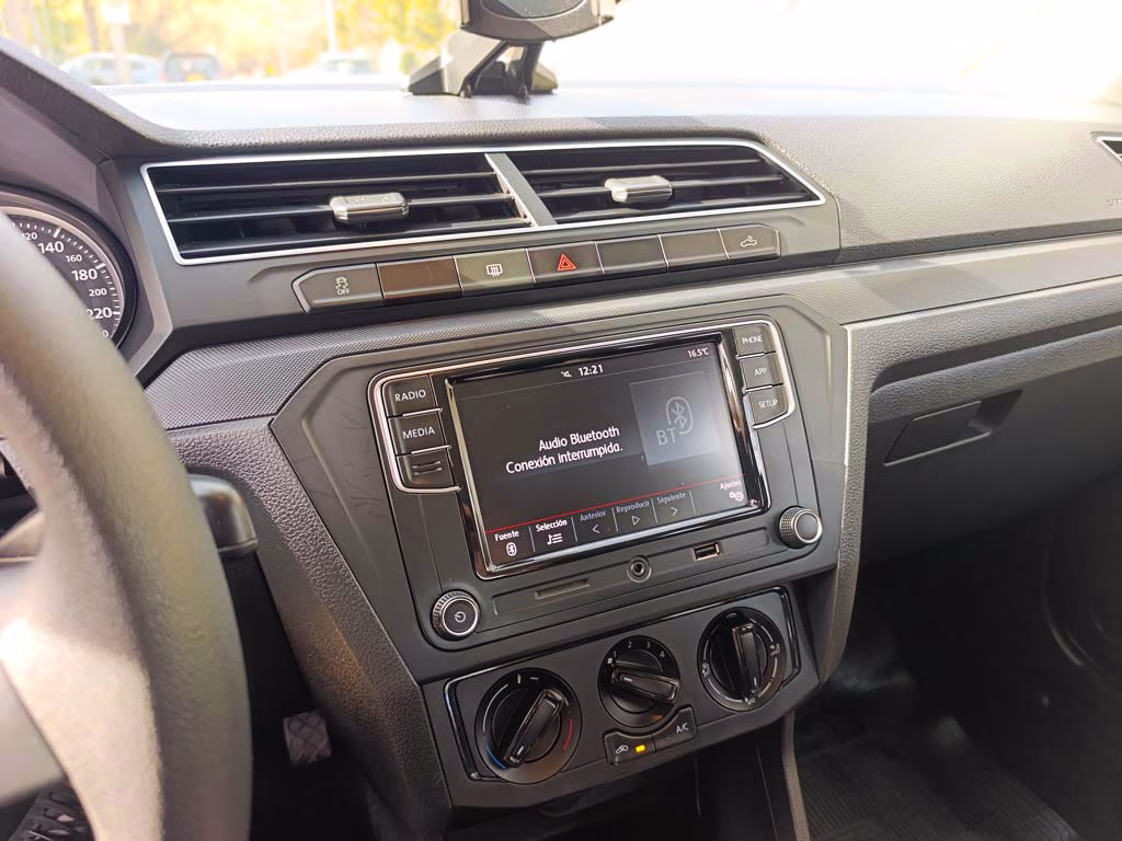Volkswagen Saveiro 1.6 año 2022