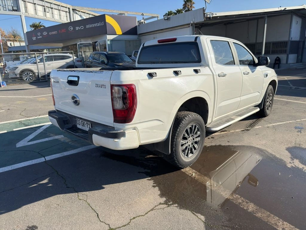 ZX Auto Terralord 2.5 Dlx Mt 4x2 Diesel año 2023