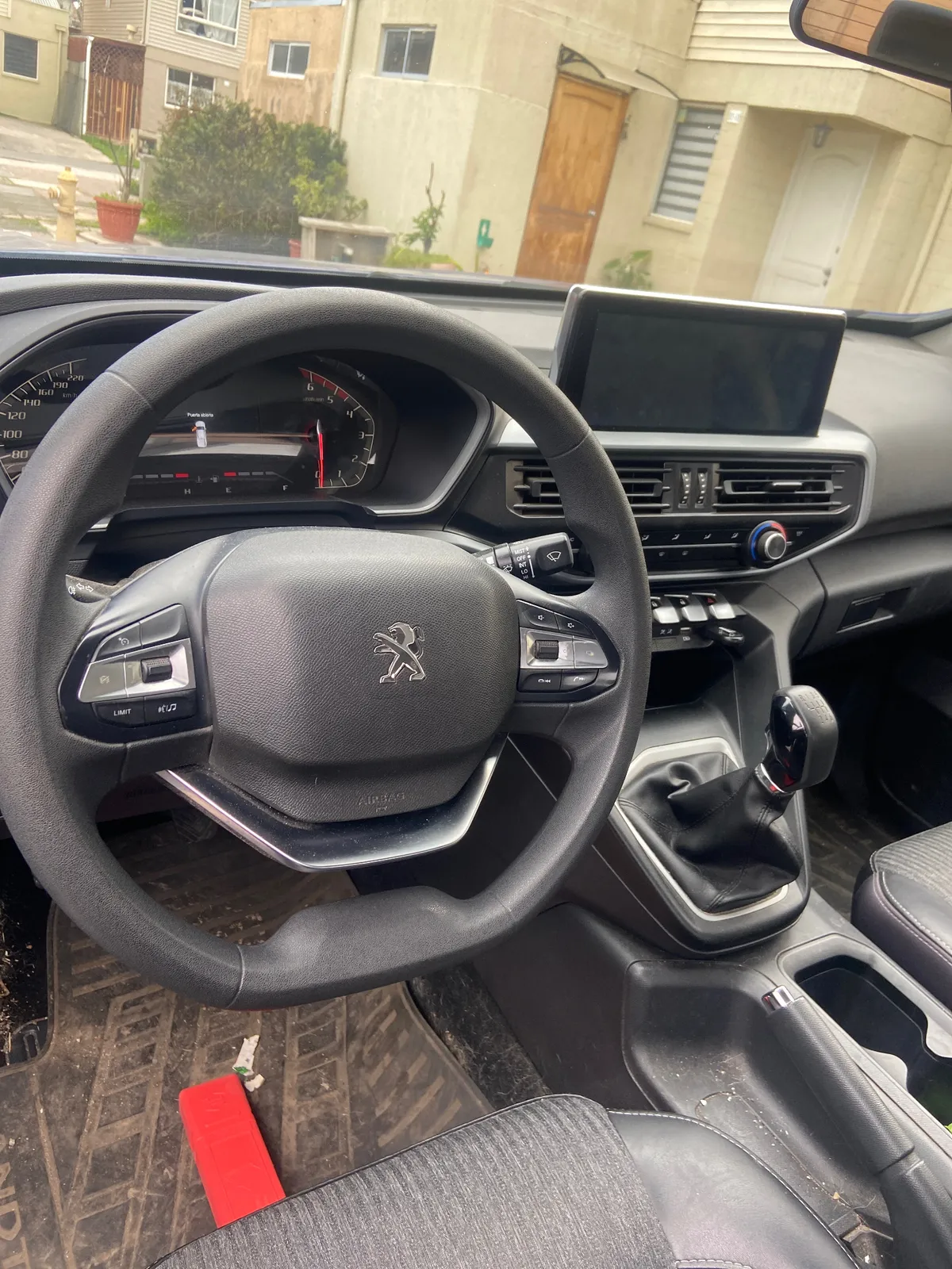 PEUGEOT LANDTREK 1.9 Hdi 150 Mt 4x2 Diesel año 2023