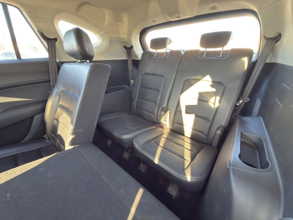 JAC Js8 1.5 Luxury Se 4x2 6mt 5p año 2023