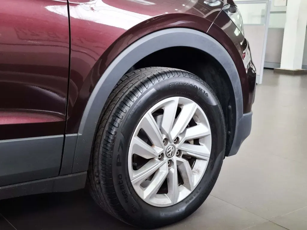 Volkswagen T-Cross 1.6 Msi Comfortline 4x2 Mt5 5p año 2021