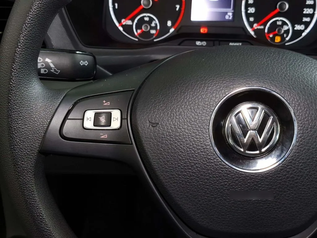 Volkswagen T-Cross 1.6 Msi Comfortline 4x2 Mt5 5p año 2021