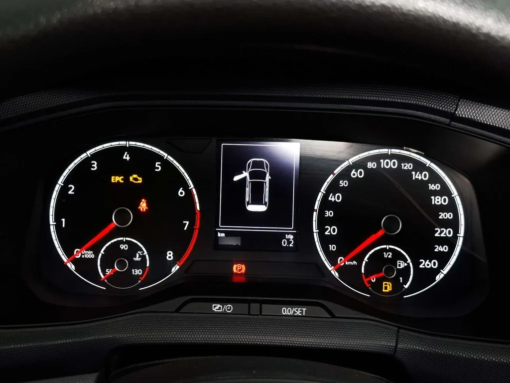Volkswagen T-Cross 1.6 Msi Comfortline 4x2 Mt5 5p año 2021