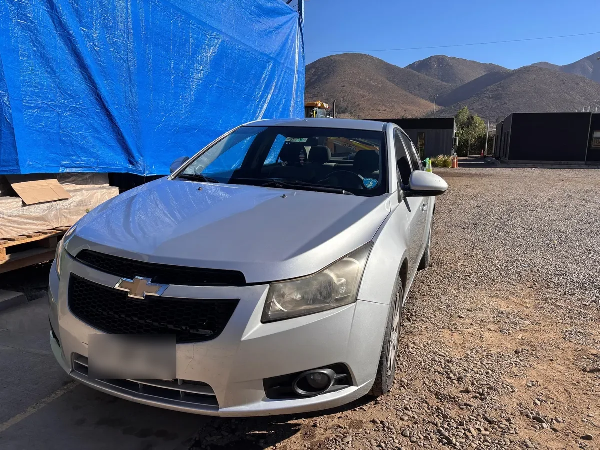 CHEVROLET CRUZE 1.8 Sdn At Nb Ls año 2011