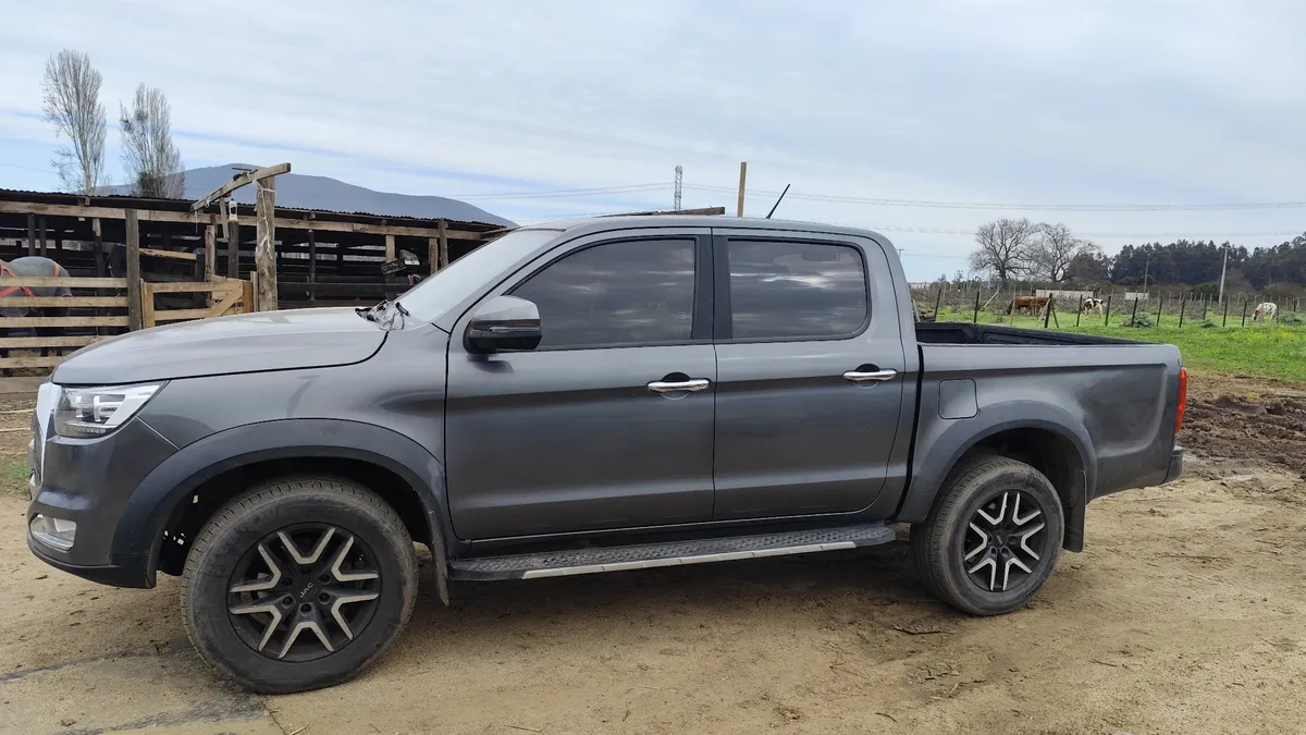 JAC T8 2.0 Comfort Mt 4x2 Diesel año 2021