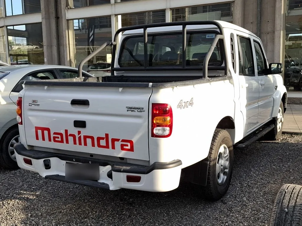 Mahindra Pik Up Refresch Pick Up Mt Full 4x4 año 2025
