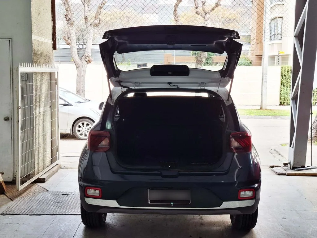Hyundai Venue 1.6 Qx Premium 4x2 At 5p año 2023