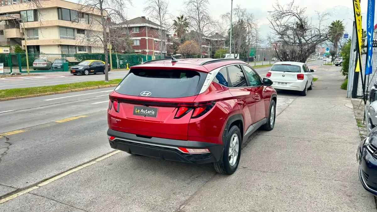 Hyundai Tucson Nx4 Plus 4x2 2.0 Mt 5p año 2022