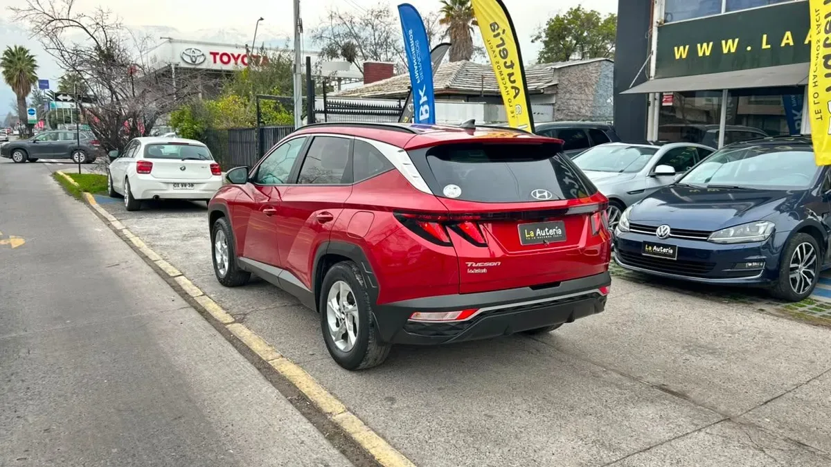Hyundai Tucson Nx4 Plus 4x2 2.0 Mt 5p año 2022