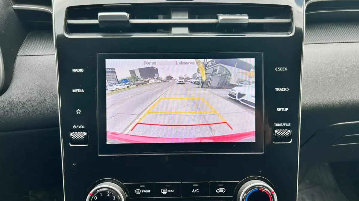 Hyundai Tucson Nx4 Plus 4x2 2.0 Mt 5p año 2022