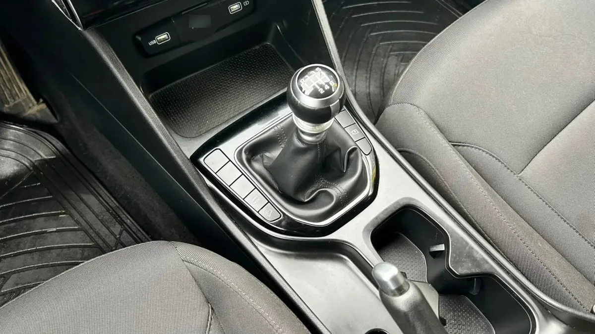 Hyundai Tucson Nx4 Plus 4x2 2.0 Mt 5p año 2022