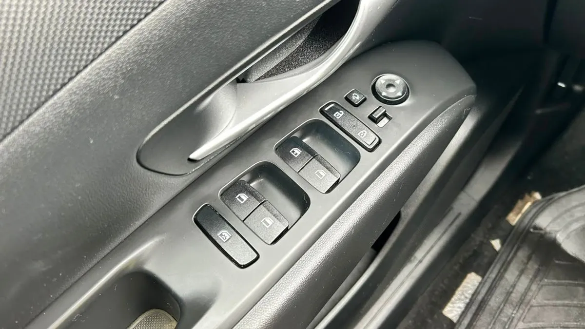 Hyundai Tucson Nx4 Plus 4x2 2.0 Mt 5p año 2022