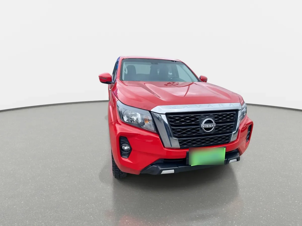 Nissan Navara 2.3d Xe Diesel 4x2 Dob.cab. Mt 4p año 2024