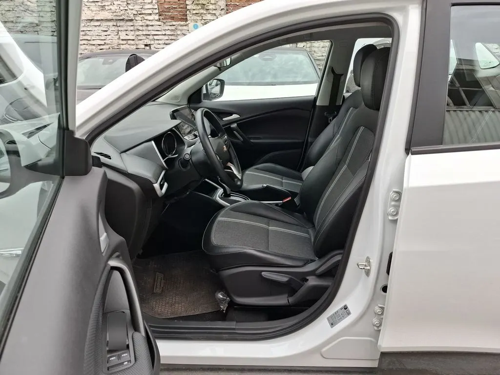 Chevrolet Tracker 1.2 Ltz Aut año 2023