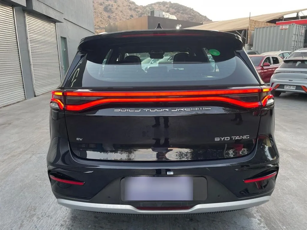 BYD Tang 0.0 At 4x4 Electrico año 2025