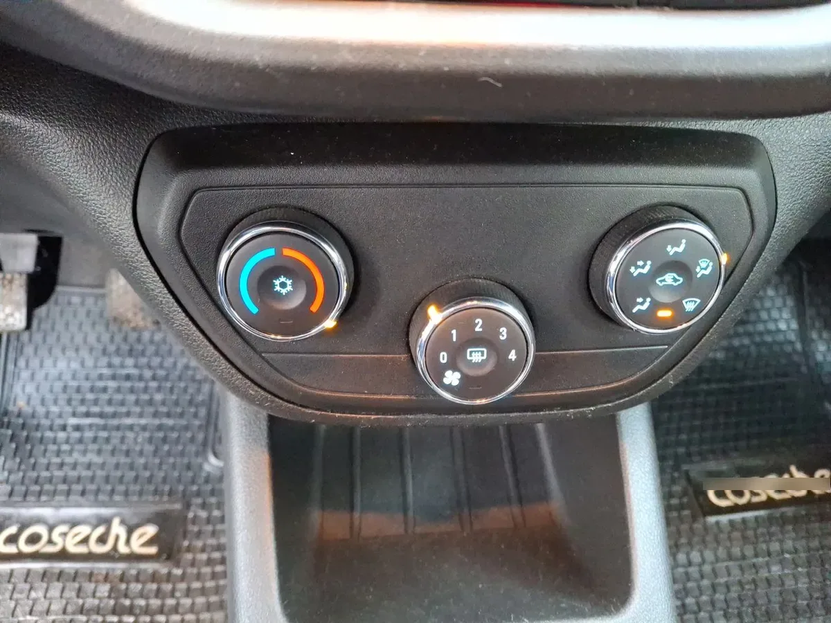 Chevrolet Spin 1.8 Premier 4x2 Mt 5p año 2021