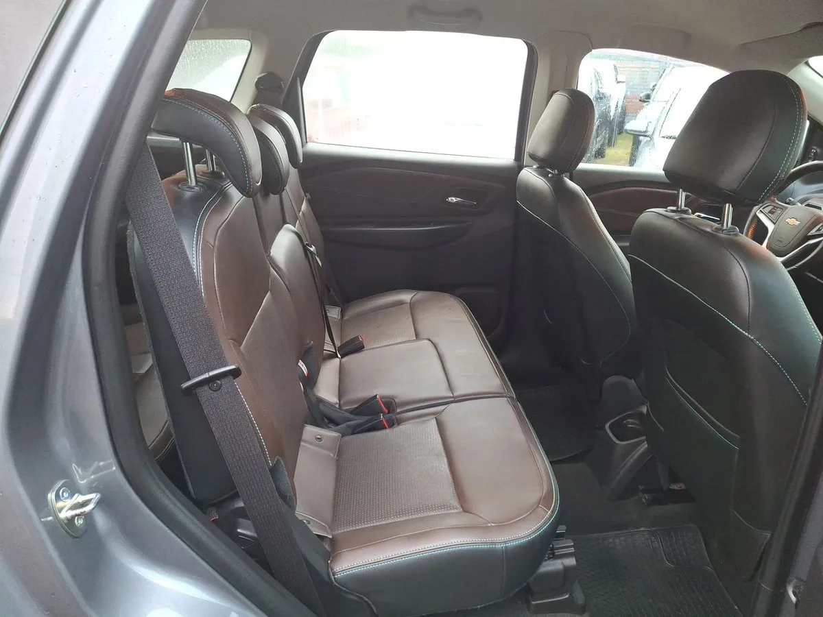 Chevrolet Spin 1.8 Premier 4x2 Mt 5p año 2021