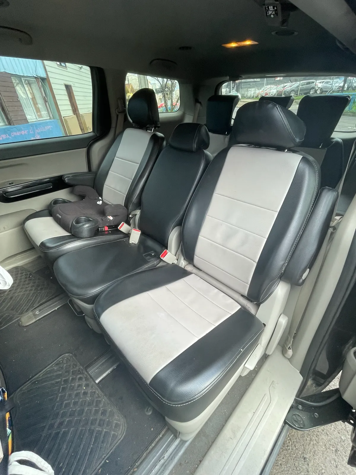 KIA MOTORS GRAND CARNIVAL Grand Carnival Ex 3.3 Gsl 6at Ltd año 2019