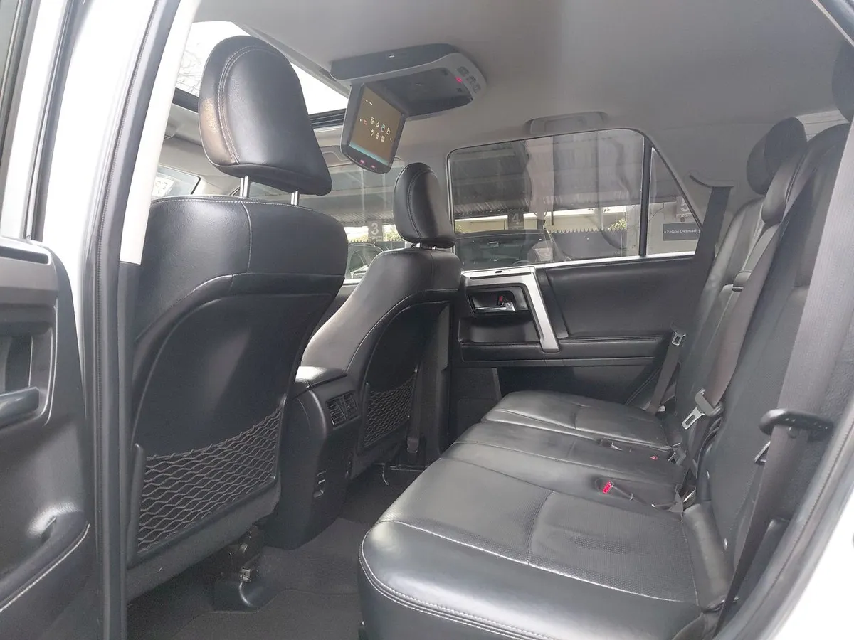 Toyota 4runner 4.0 Limited Euro V 4x2 At 5p año 2018