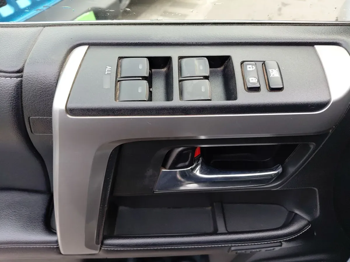 Toyota 4runner 4.0 Limited Euro V 4x2 At 5p año 2018