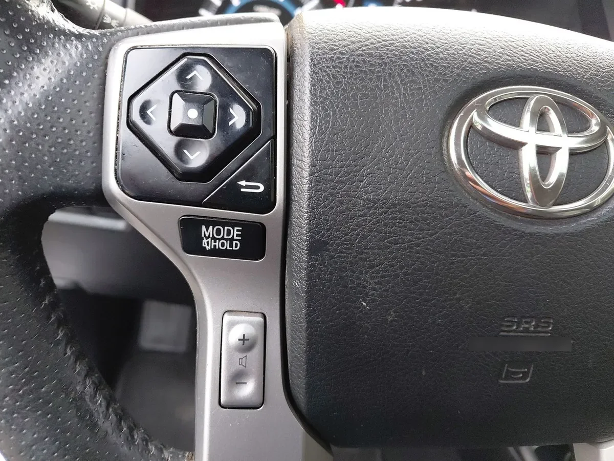 Toyota 4runner 4.0 Limited Euro V 4x2 At 5p año 2018
