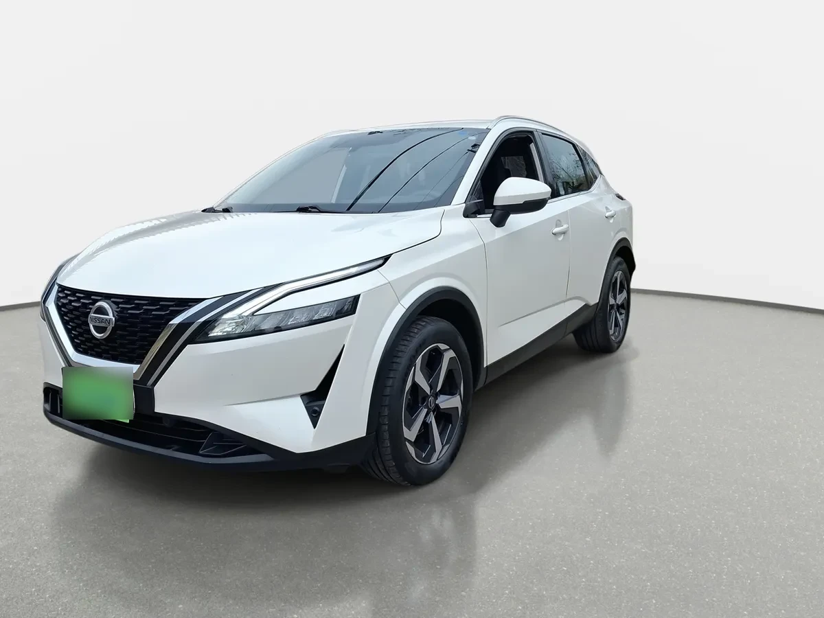 Nissan Qashqai 1.3t Sense 2wd Mt 5p año 2023