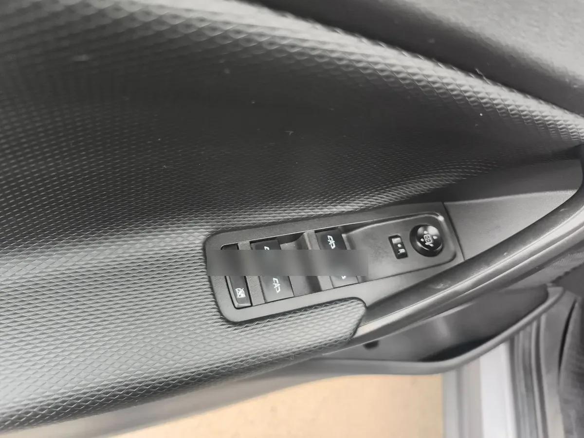 Chevrolet Tracker 1.2t Ltz Fwd At 5p año 2023