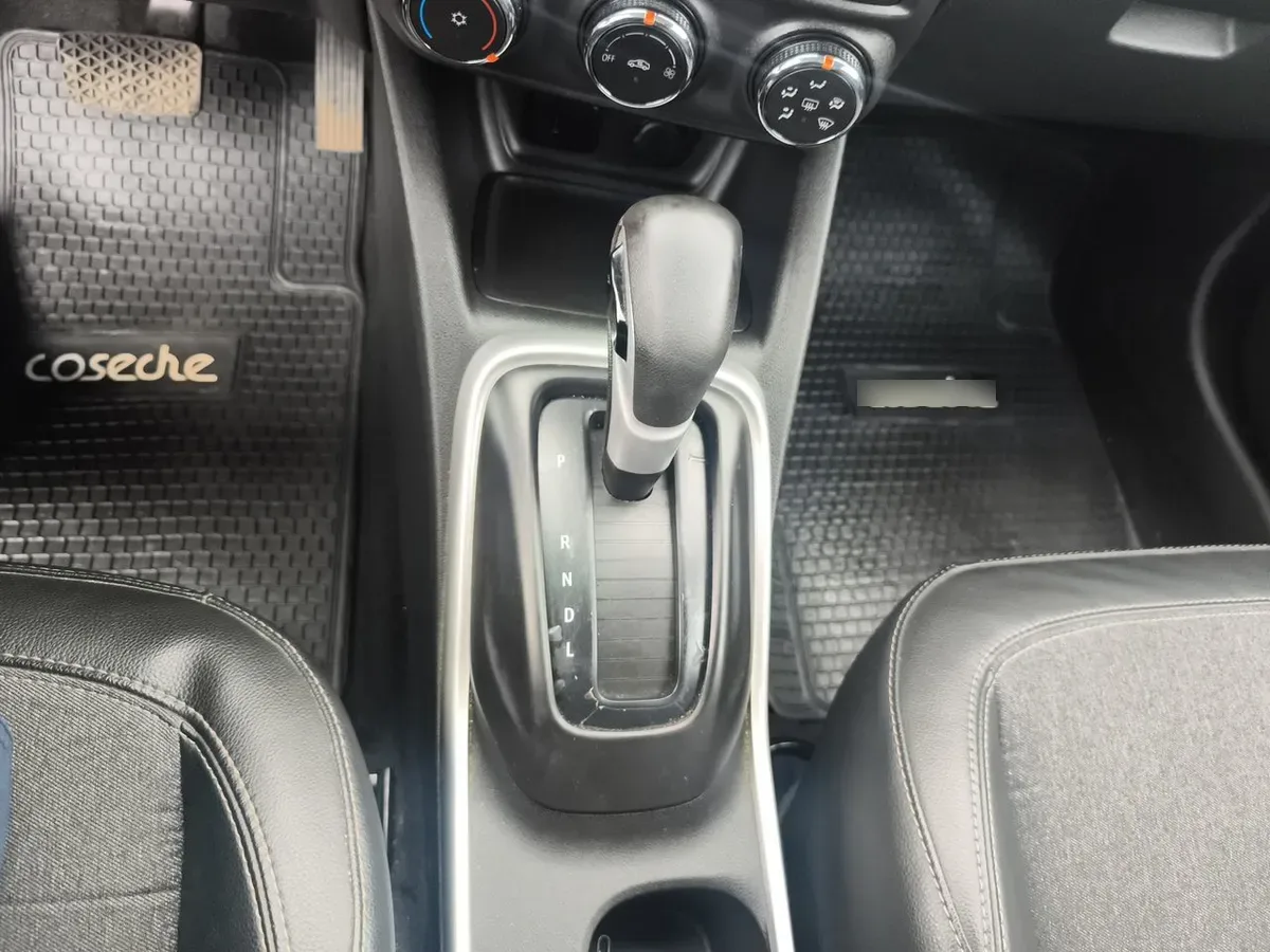 Chevrolet Tracker 1.2t Ltz Fwd At 5p año 2023