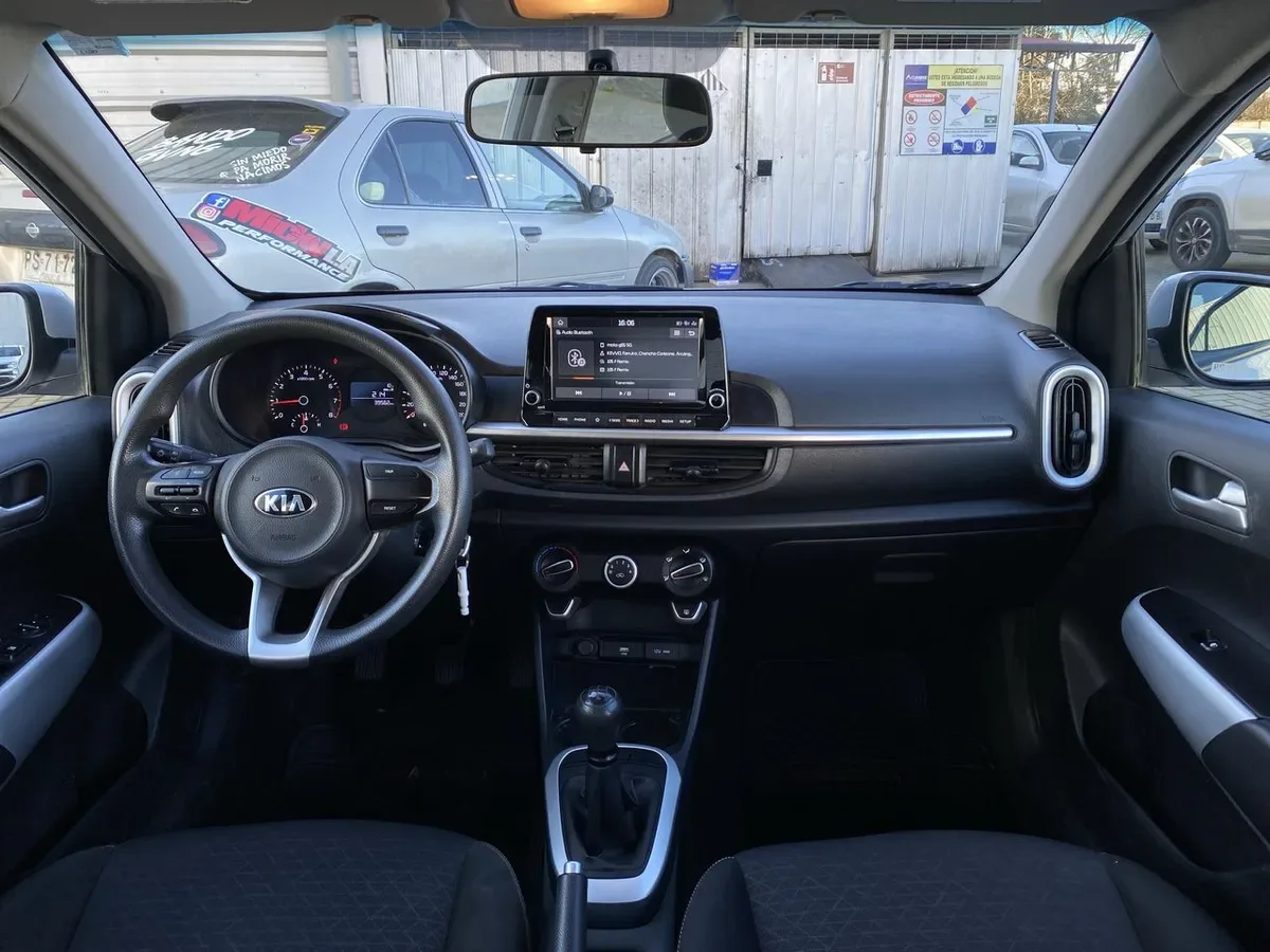 Kia Morning 1.0 Ex 4x2 Hb Abs 5mt 5p año 2021