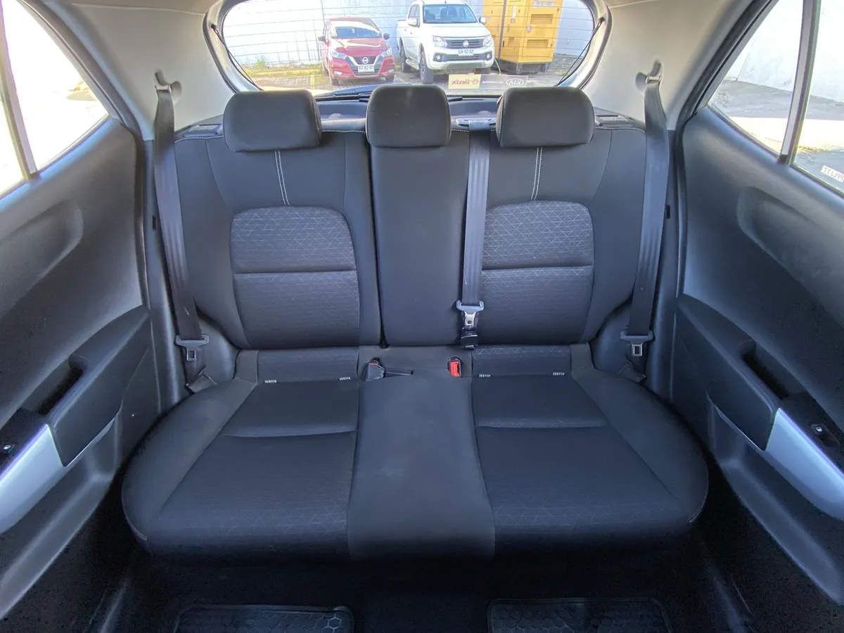 Kia Morning 1.0 Ex 4x2 Hb Abs 5mt 5p año 2021
