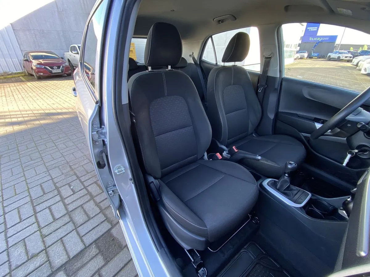 Kia Morning 1.0 Ex 4x2 Hb Abs 5mt 5p año 2021