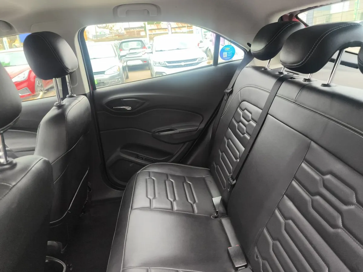 Chevrolet Onix 1.4 Ltz 4x2 Hb Mt 5p año 2020