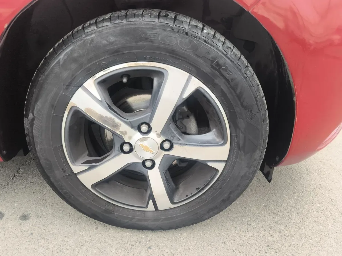 Chevrolet Onix 1.4 Ltz 4x2 Hb Mt 5p año 2020