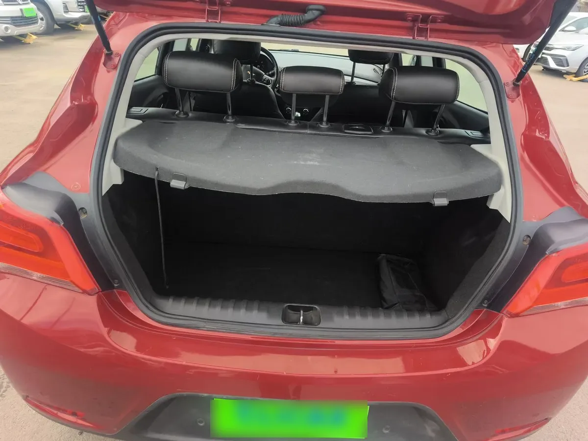 Chevrolet Onix 1.4 Ltz 4x2 Hb Mt 5p año 2020