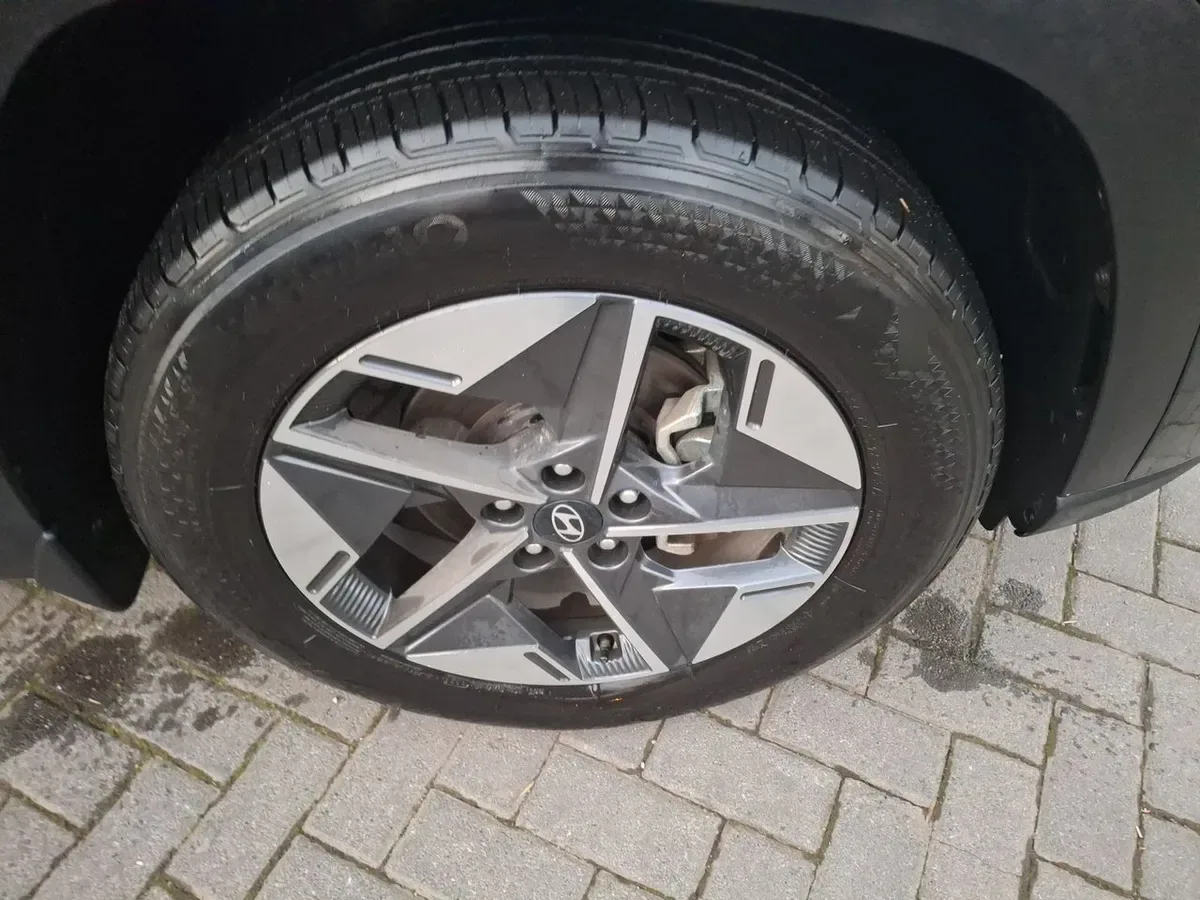 Hyundai Tucson 2.0 Nx4 Blackline Fl 2wd At 5p año 2026