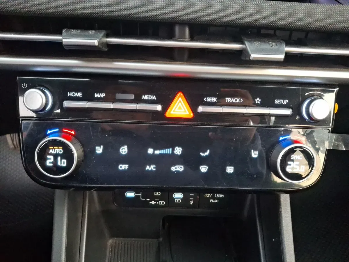 Hyundai Tucson 2.0 Nx4 Blackline Fl 2wd At 5p año 2026