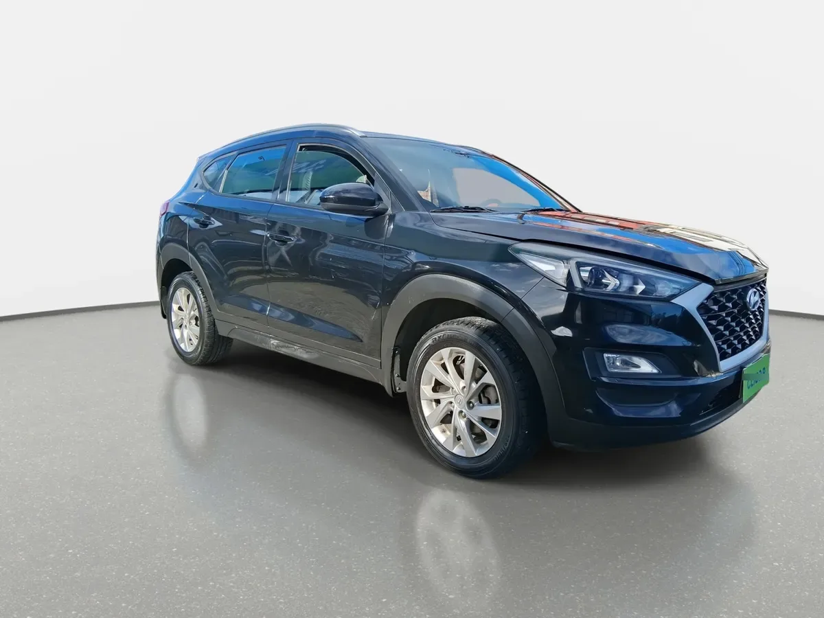 Hyundai Tucson 2.0 Plus 2wd Mt 5p año 2019