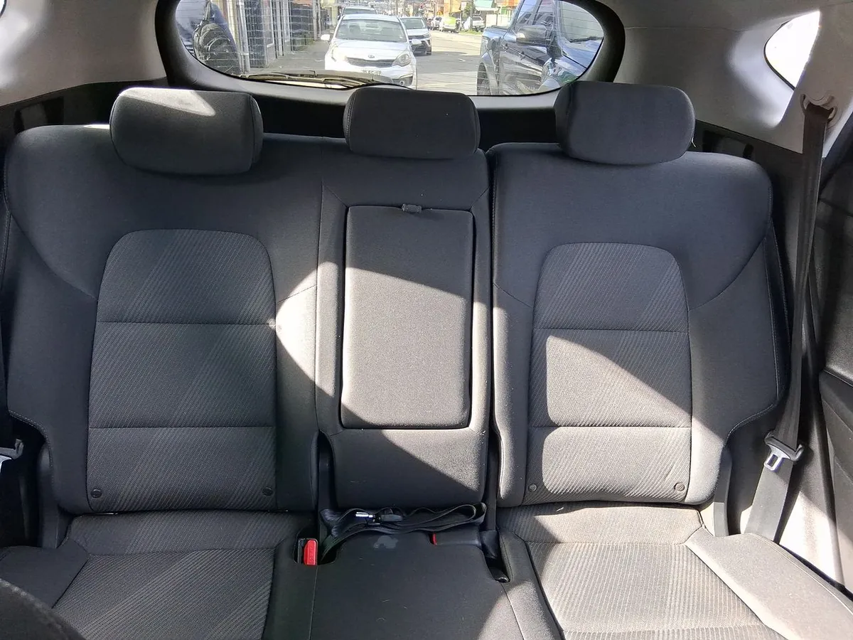 Hyundai Tucson 2.0 Plus 2wd Mt 5p año 2019