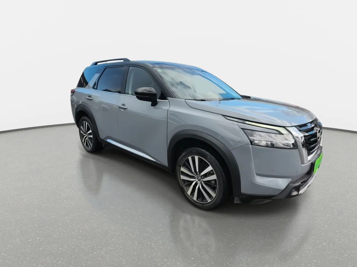Nissan Pathfinder 3.5 Exclusive 4wd Cvt At 5p año 2025