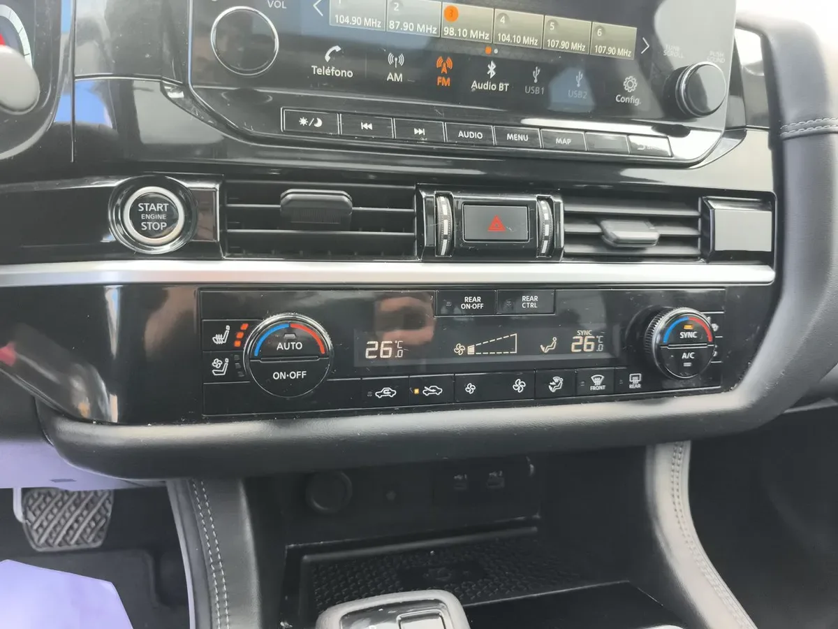 Nissan Pathfinder 3.5 Exclusive 4wd Cvt At 5p año 2025