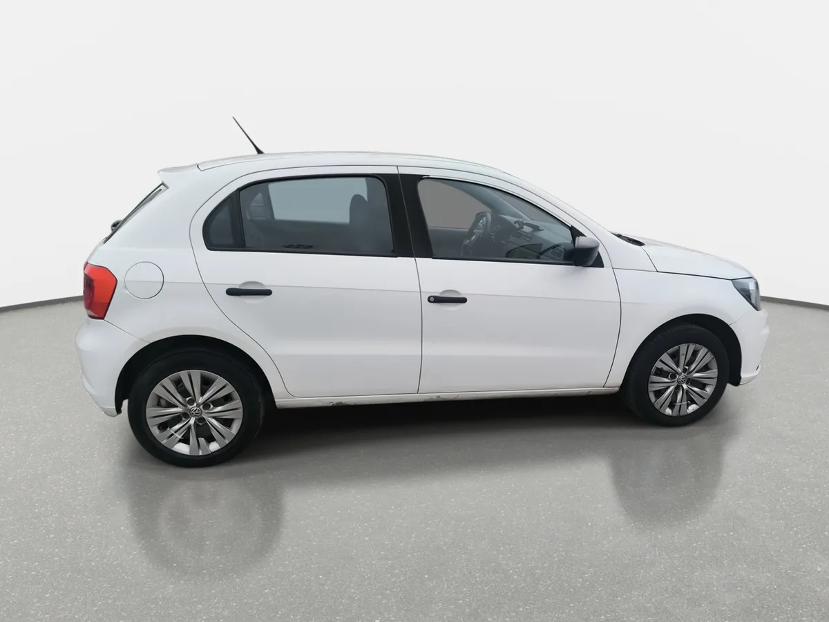 Volkswagen Gol 1.6 Trendline Lite 4x2 Hb Mt 5p año 2022
